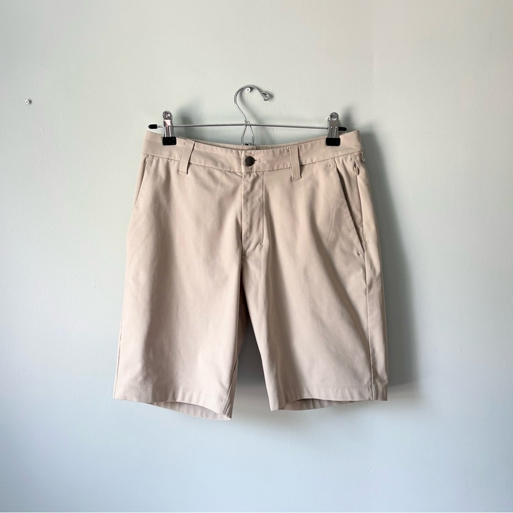 lululemon Commision Classic Fit Short in Trench (khaki) • men’s 28 • 9” inseam